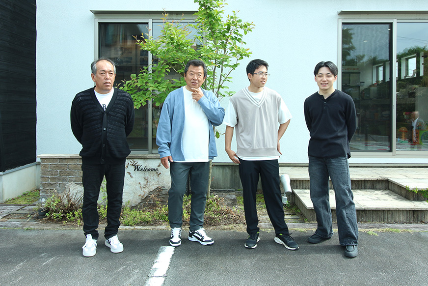 亥太郎建設の水道部・土木部スタッフ一同