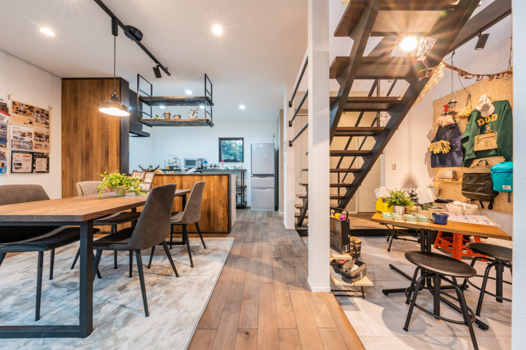 日常にアウトドアを　暮らしを楽しむ家